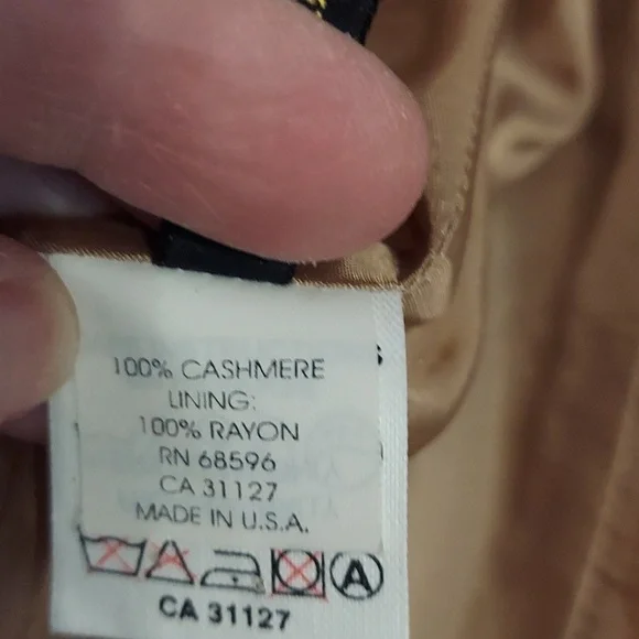 Vintage 100% Cashmere Donna Karan Blazer - Picture 9 of 13